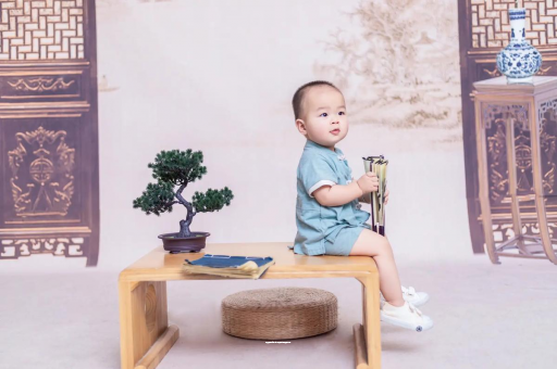 伊犁哈萨克宝宝尿尿频繁
