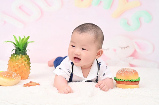 伊犁哈萨克孕妇一般几个月生